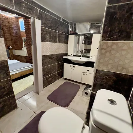 Cozy Dublex In Taksim City Center Apartment *